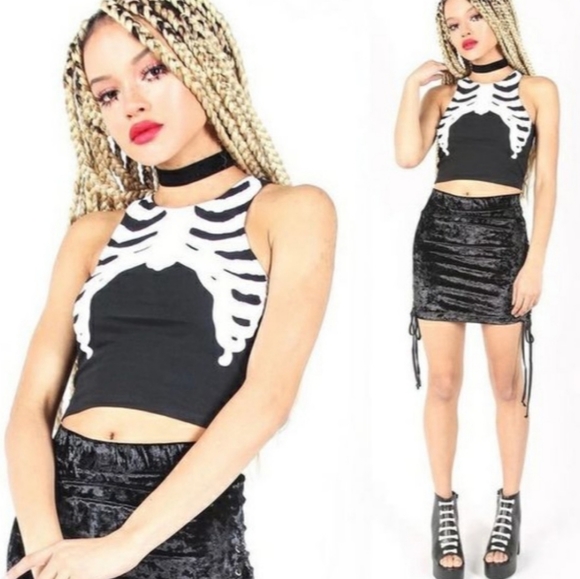 Iron Fist Skeleton Ribcage Cropped Tank Top - Picture 2 of 7